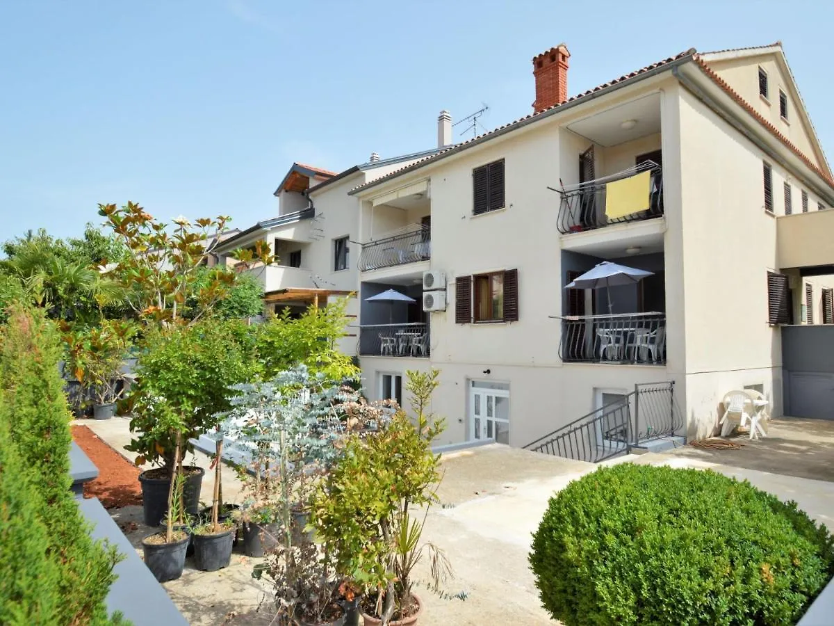 Apartment Alba - Roj158 By Interhome Rovinj